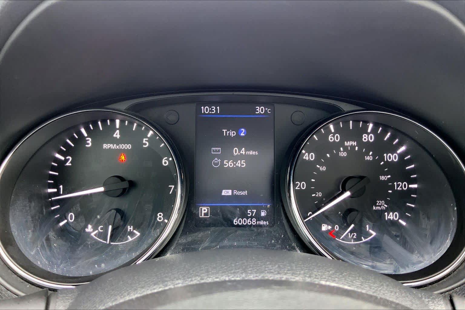 Used 2020 Nissan Rogue SV FWD image 25