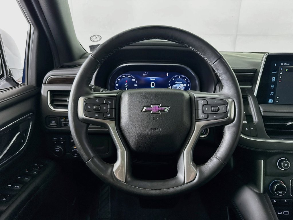 Used 2023 Chevrolet Tahoe Z71 w/ Luxury Package AWD/4WD image 11