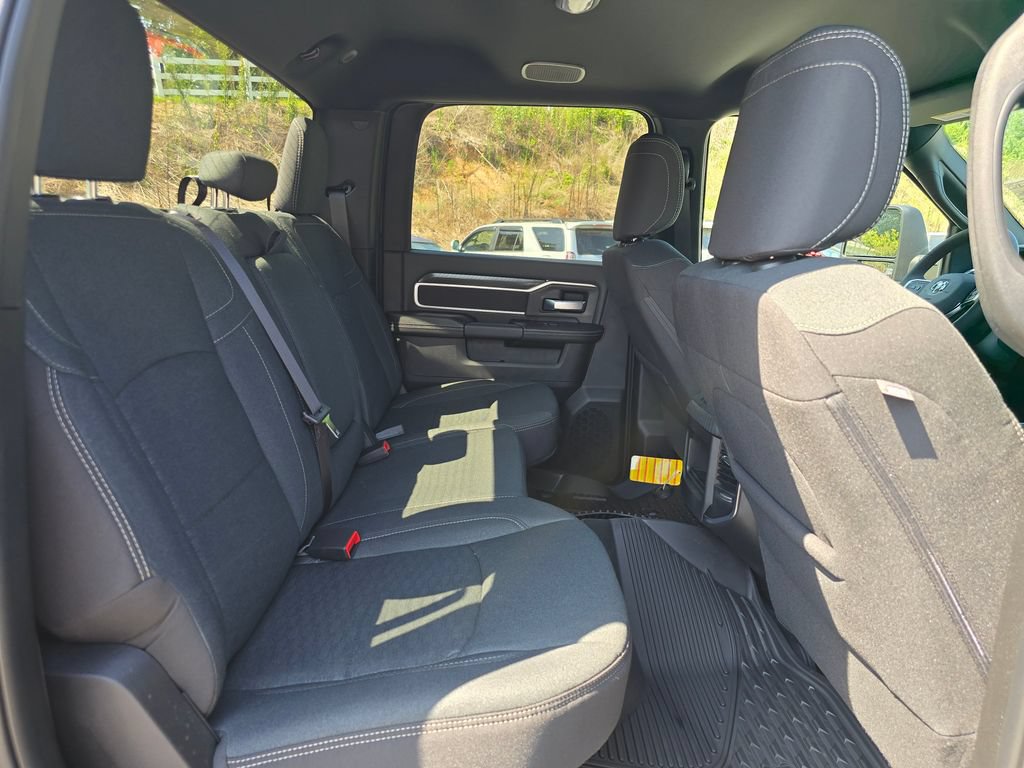 Used 2026 RAM 3500 Big Horn AWD/4WD image 26