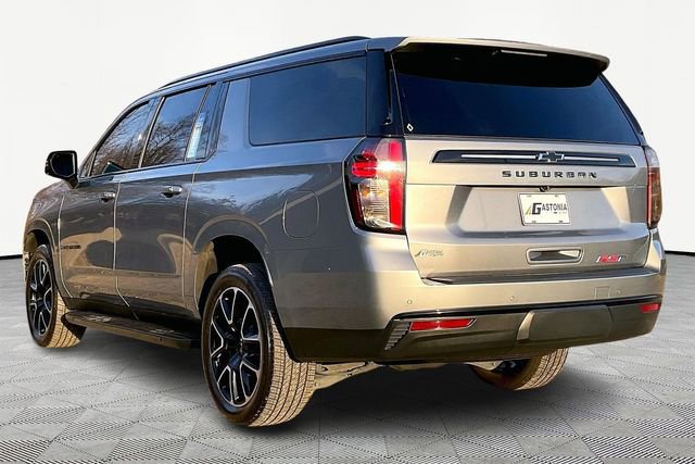 Used 2024 Chevrolet Suburban RST w/ Luxury Package image 4