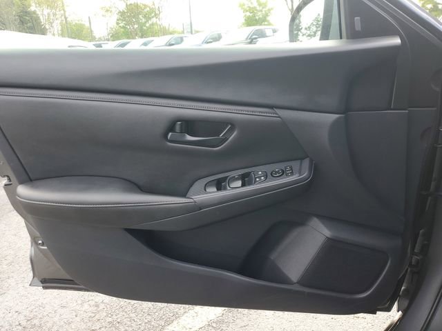 Used 2024 Nissan Sentra S image 29