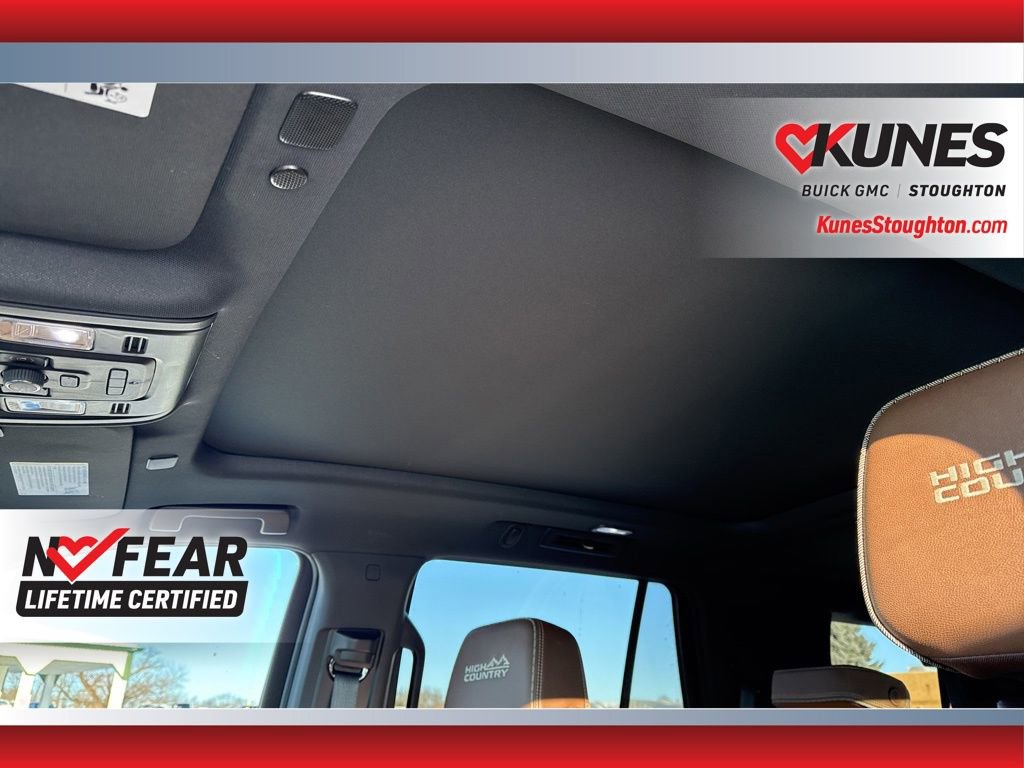Used 2024 Chevrolet Tahoe High Country image 32