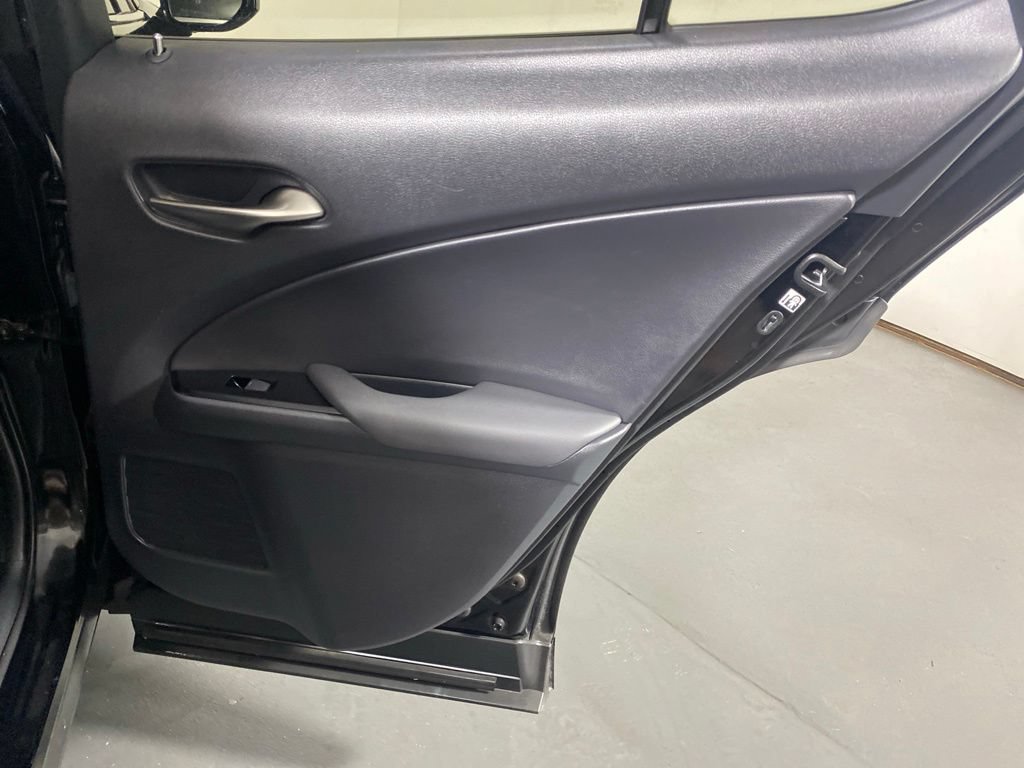 Used 2020 Lexus UX 250h F Sport w/ F Sport Premium Package AWD/4WD image 32