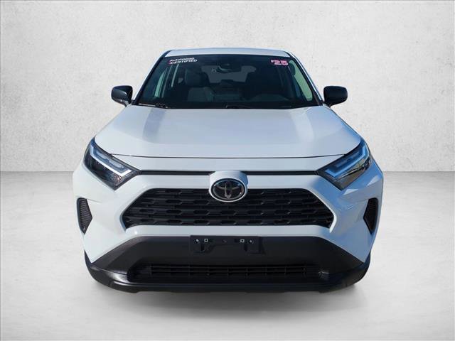 Used 2025 Toyota RAV4 LE video 2