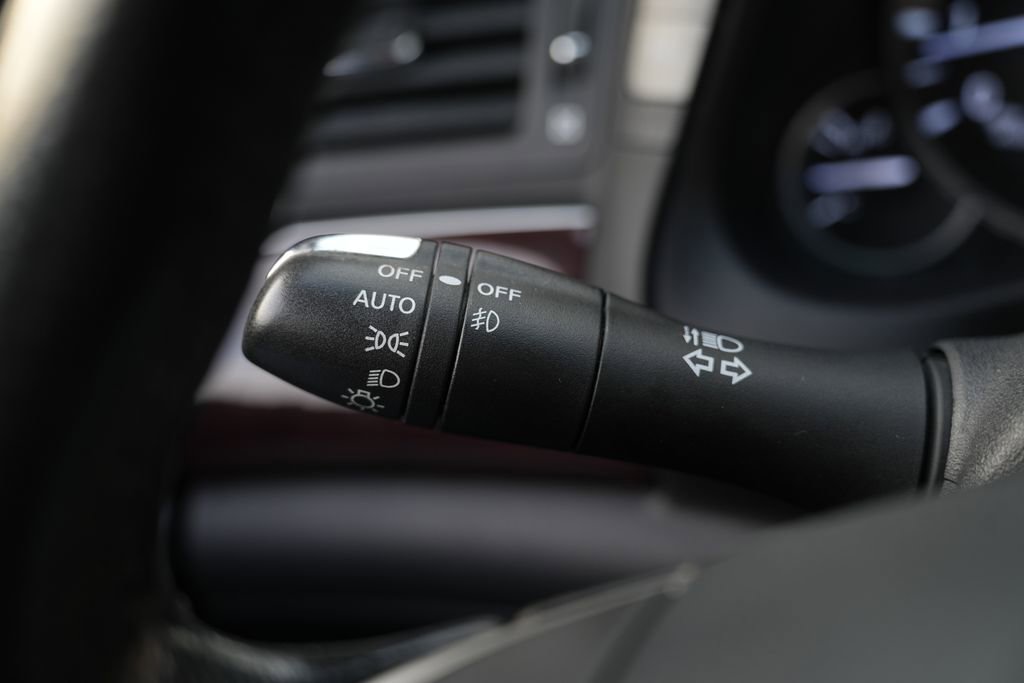 Used 2015 INFINITI Q70 L 3.7 RWD image 51