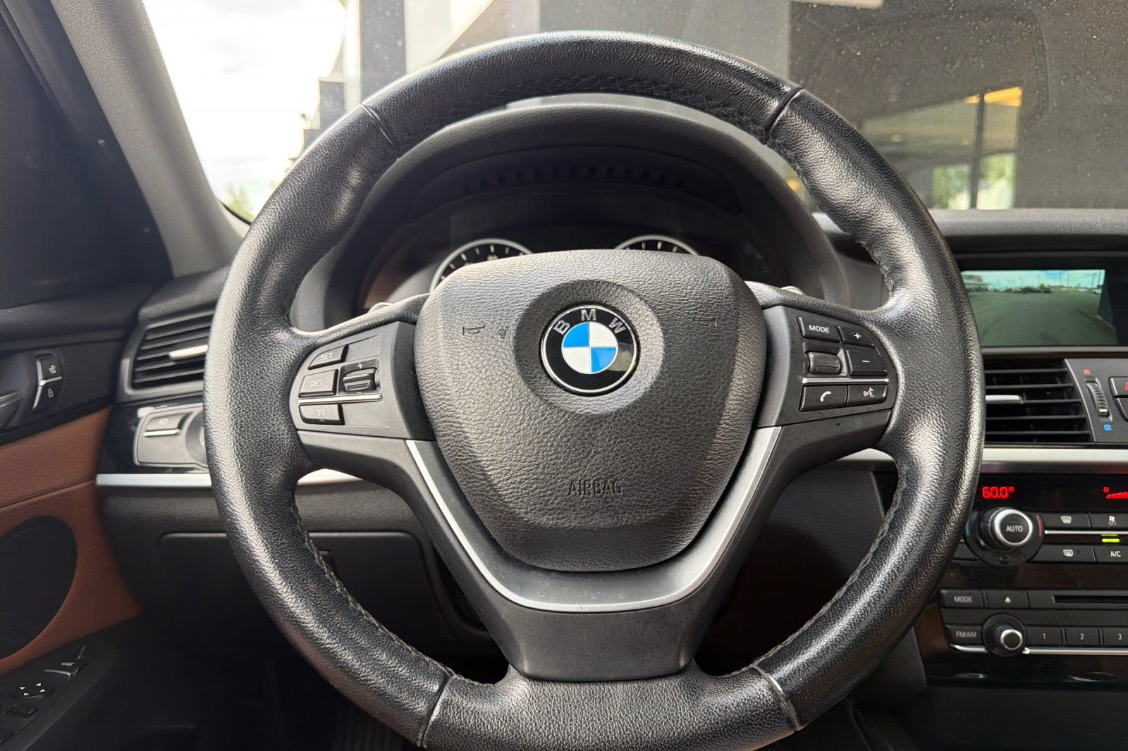 Used 2015 BMW X4 xDrive28i AWD/4WD image 25