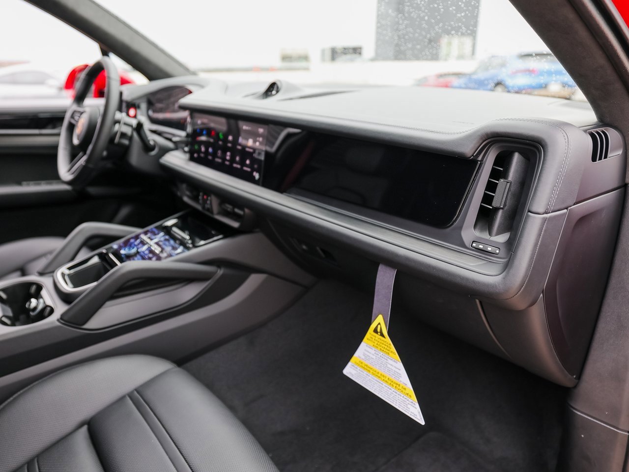New 2025 Porsche Cayenne GTS image 27