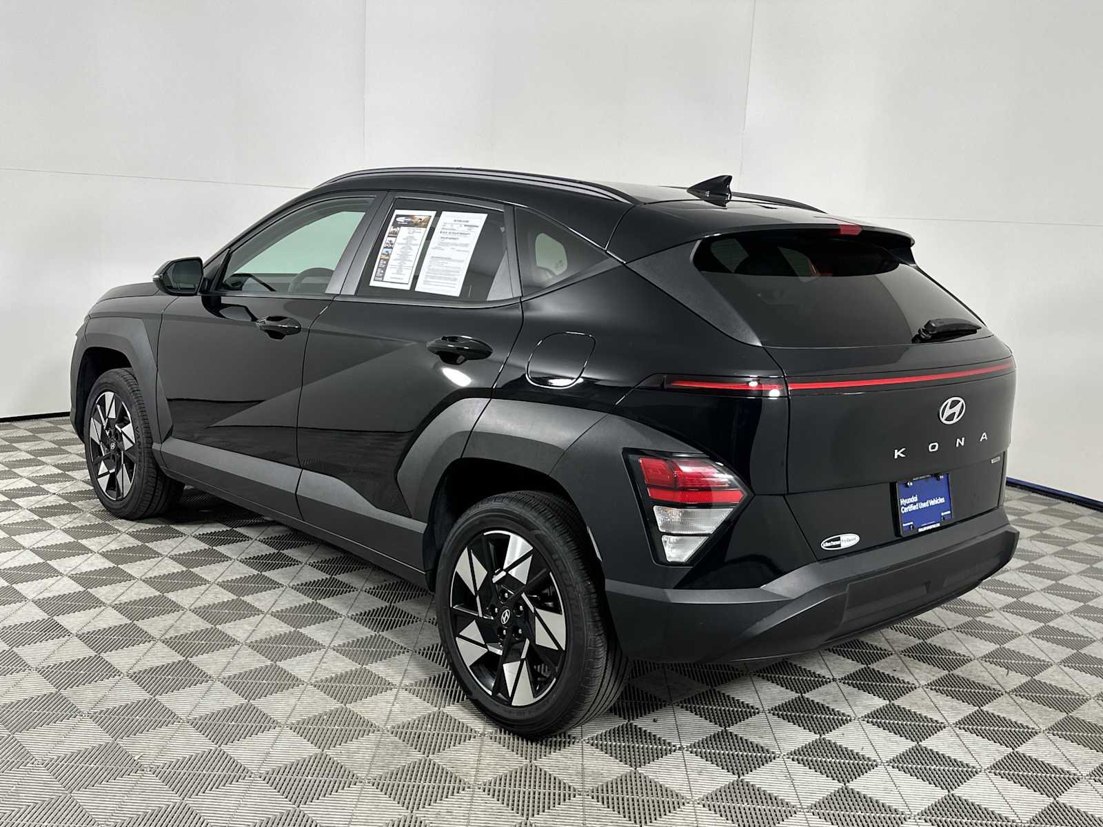 Certified 2024 Hyundai Kona SEL image 6