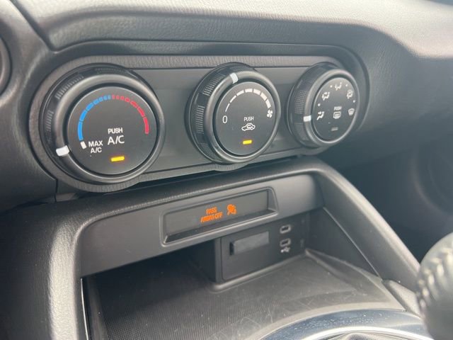 Used 2024 MAZDA MX-5 Miata Sport image 19