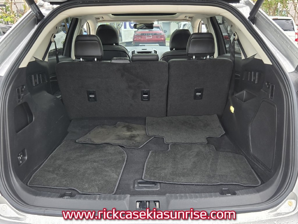 Used 2016 Ford Edge Titanium w/ Equipment Group 302A FWD image 14