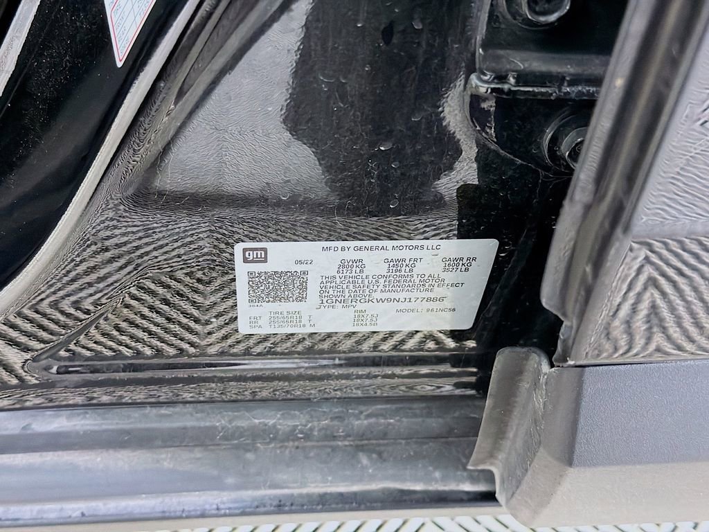 Used 2022 Chevrolet Traverse LT image 31