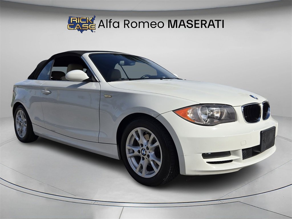 Used 2009 BMW 128i Convertible image 9