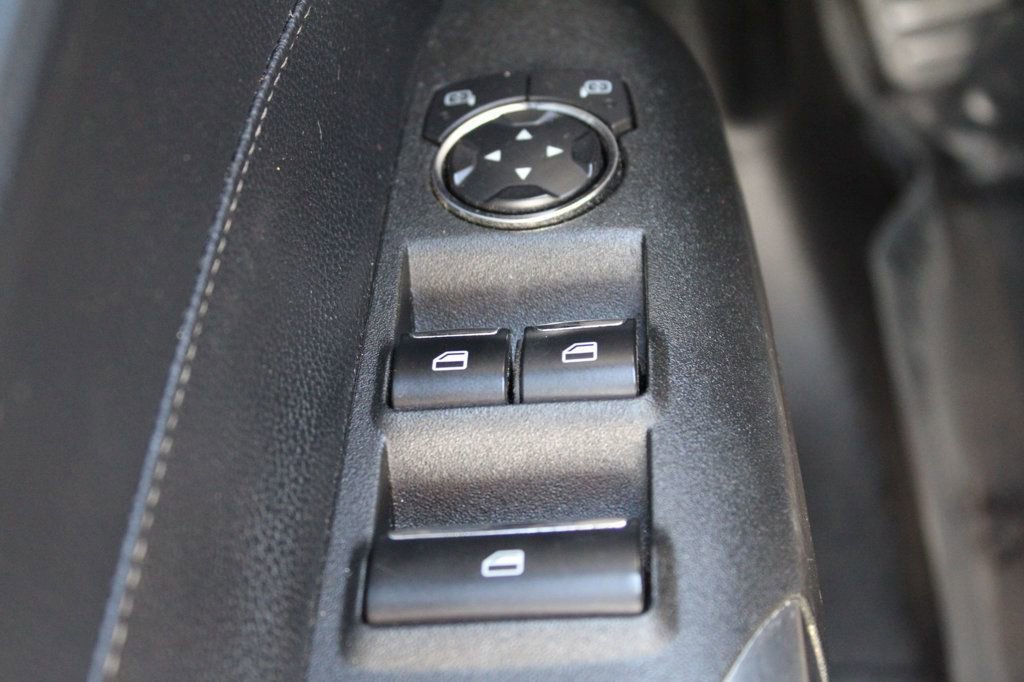 Used 2018 Ford Mustang Premium image 34