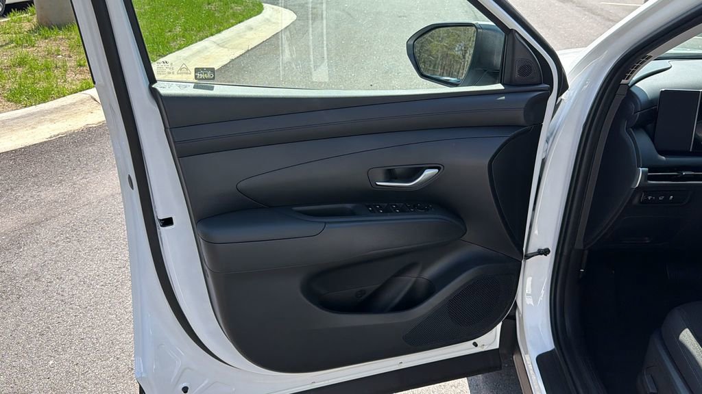 New 2026 Hyundai Tucson SEL image 11