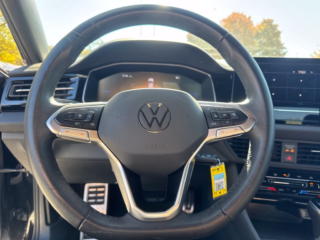 Used 2025 Volkswagen Jetta Sport FWD image 18