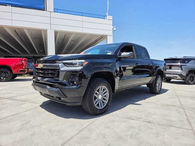 Certified 2026 Chevrolet Colorado LT w/ LT Convenience Package AWD/4WD image 2