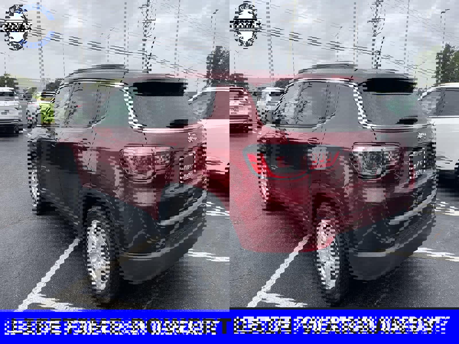 Used 2022 Jeep Compass Latitude image 3