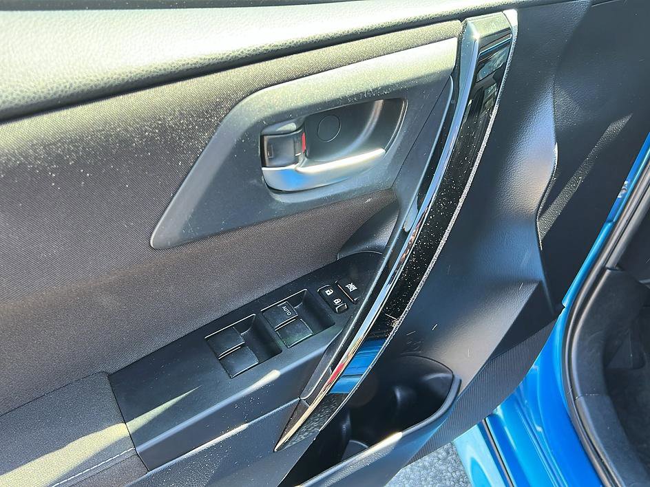 Used 2016 Scion iM image 25