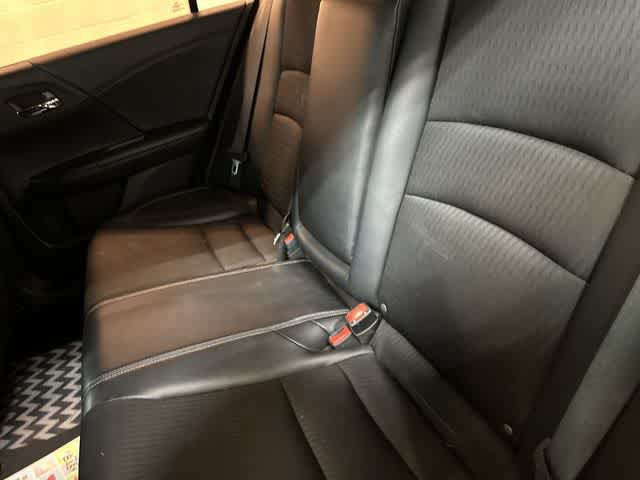 Used 2016 Honda Accord Sport image 11