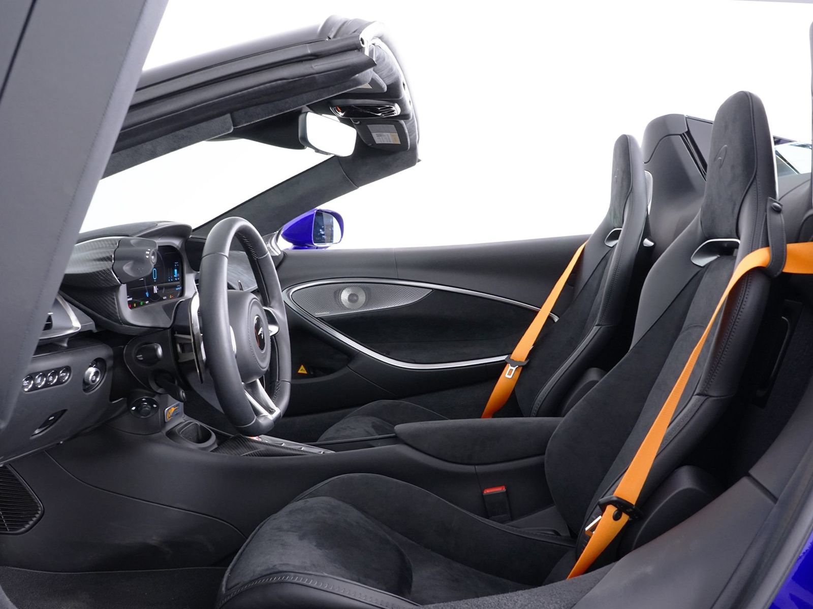 New 2025 McLaren Artura Spider RWD image 5