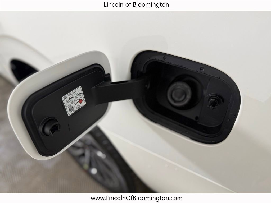 New 2025 Lincoln Navigator L Black Label AWD/4WD image 20