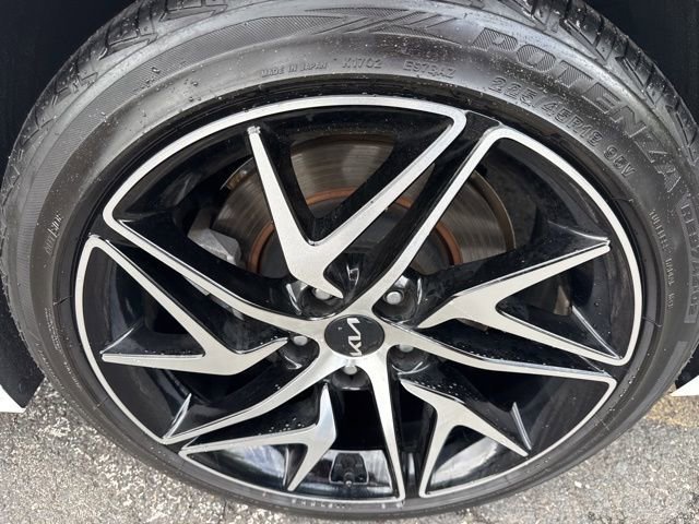 Used 2023 Kia Stinger GT-Line w/ Sun & Sound Package AWD/4WD image 11