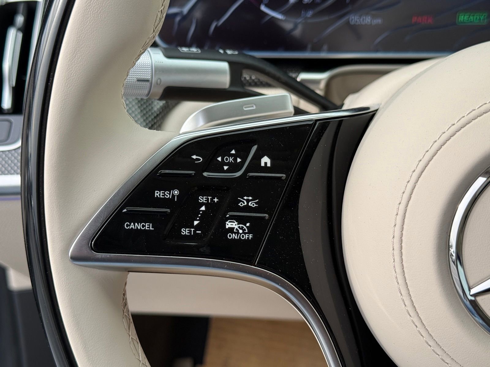 New 2026 Mercedes-Benz S 580e 4MATIC Sedan image 25