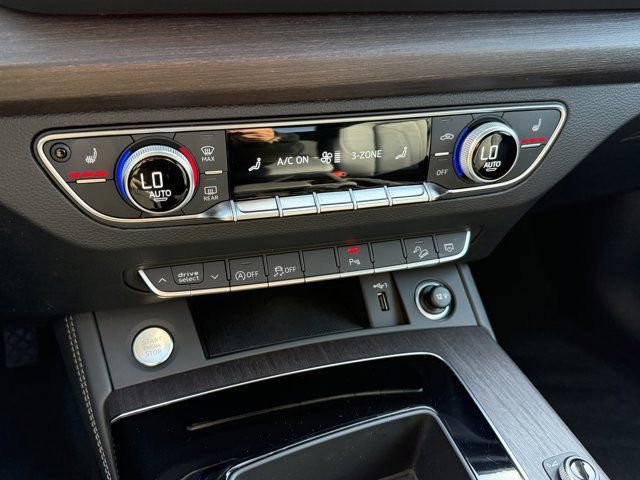 Certified 2023 Audi Q5 2.0T Premium Plus w/ Premium Plus Package AWD/4WD image 22