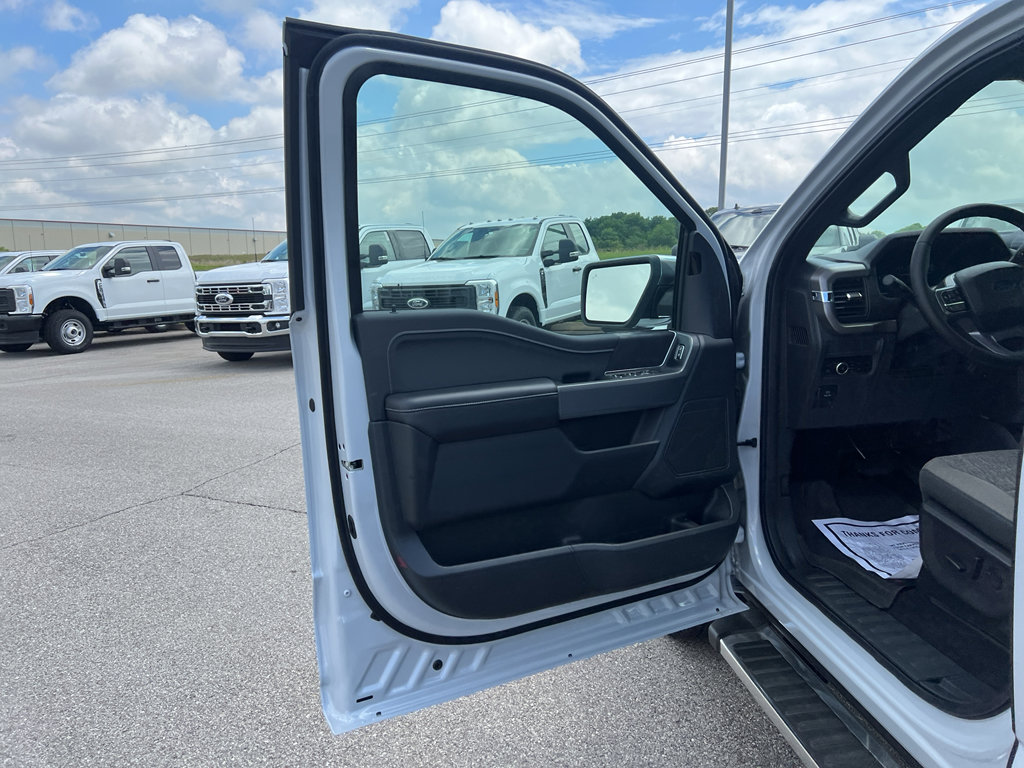 New 2025 Ford F150 XLT w/ Equipment Group 302A MID image 16