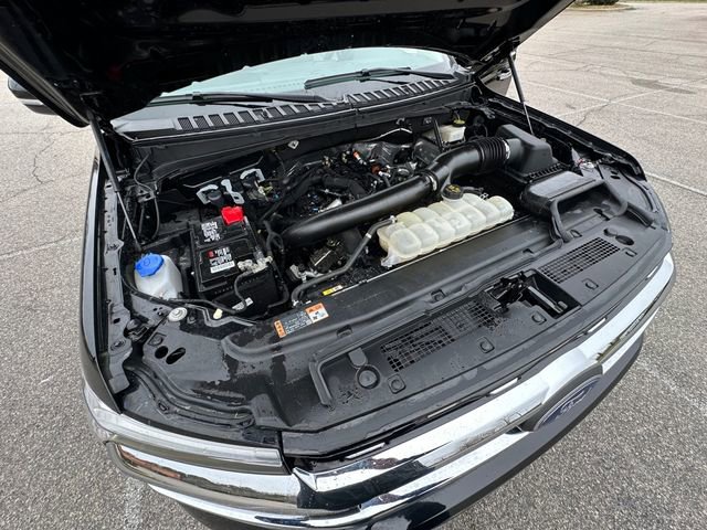 Used 2024 Ford Expedition Limited image 32