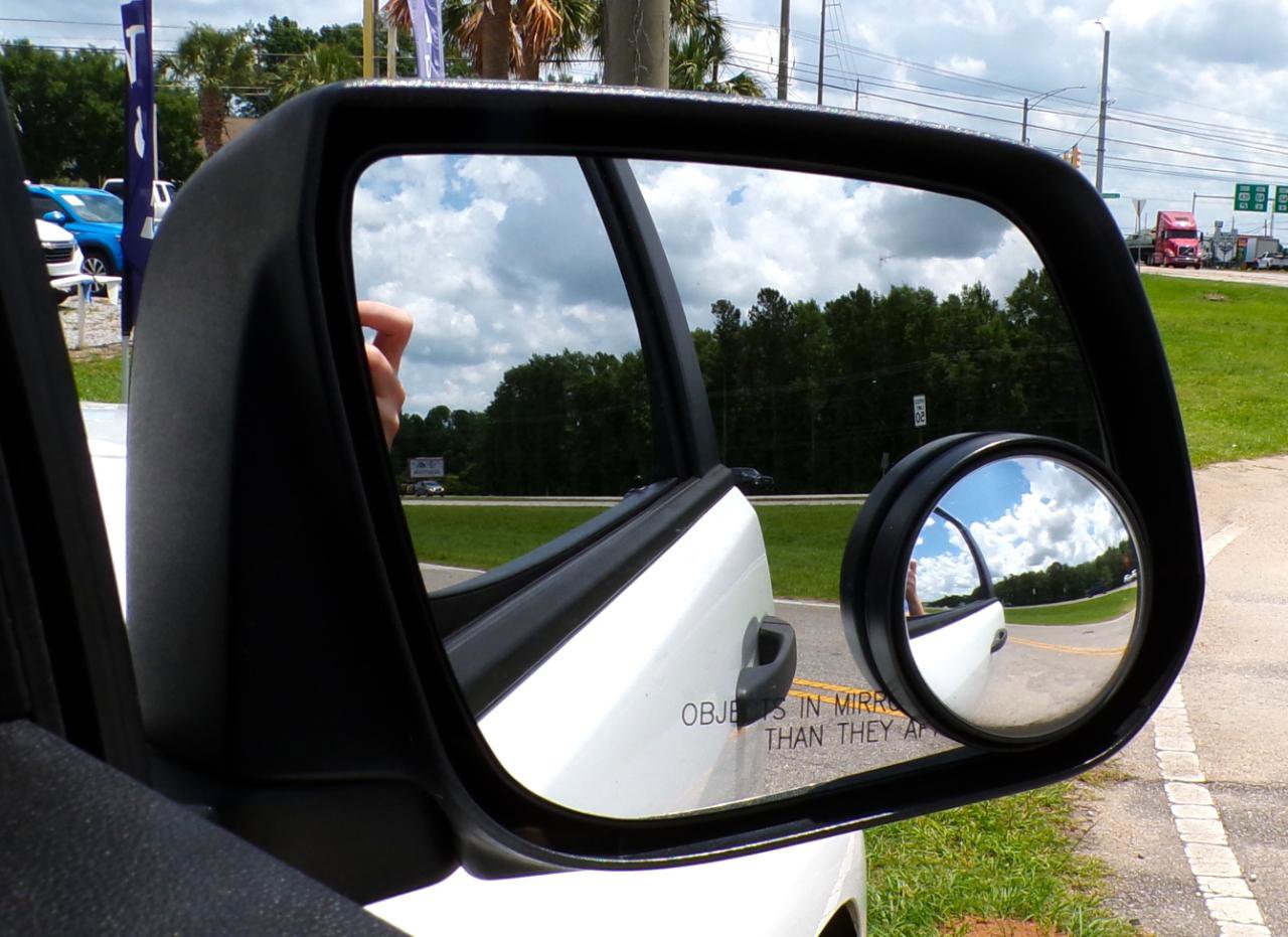 Used 2015 Chevrolet Colorado W/T RWD image 20