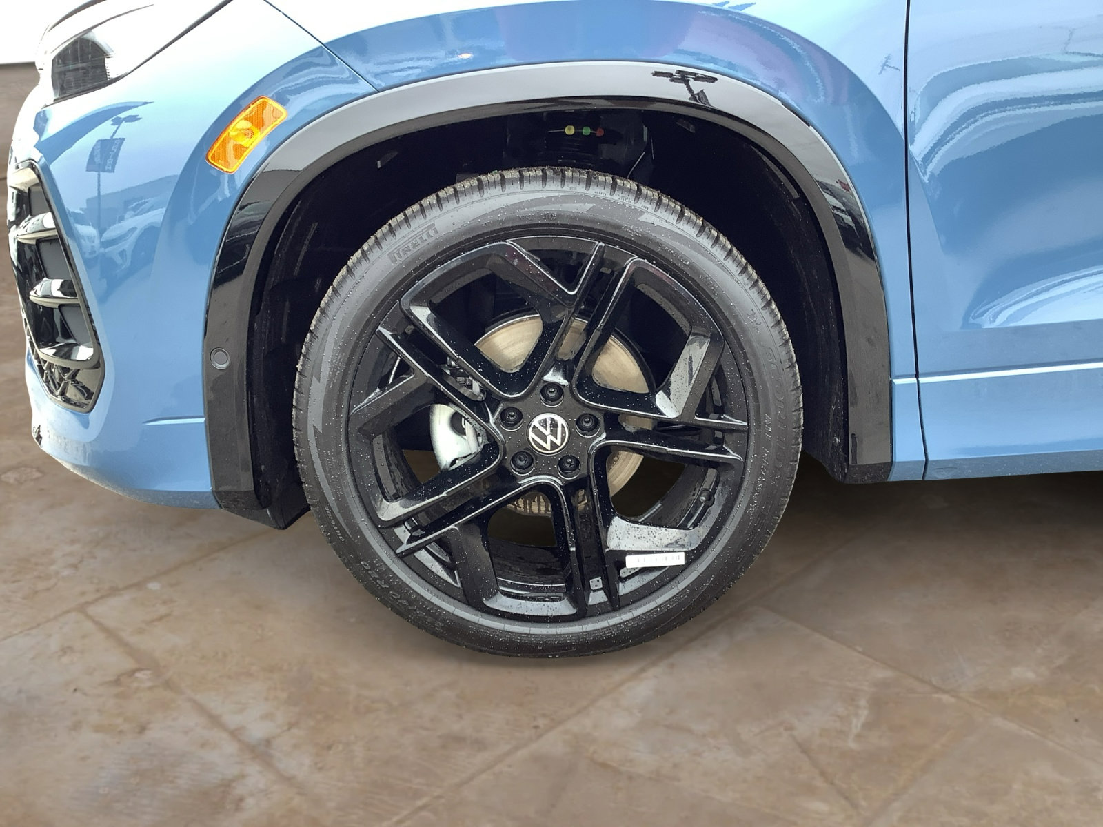 New 2026 Volkswagen Tiguan SE R-Line image 10