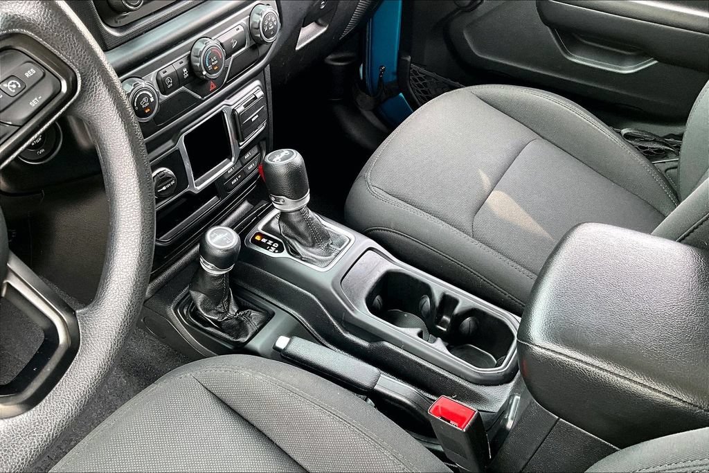 Used 2019 Jeep Wrangler Unlimited Sport AWD/4WD image 13