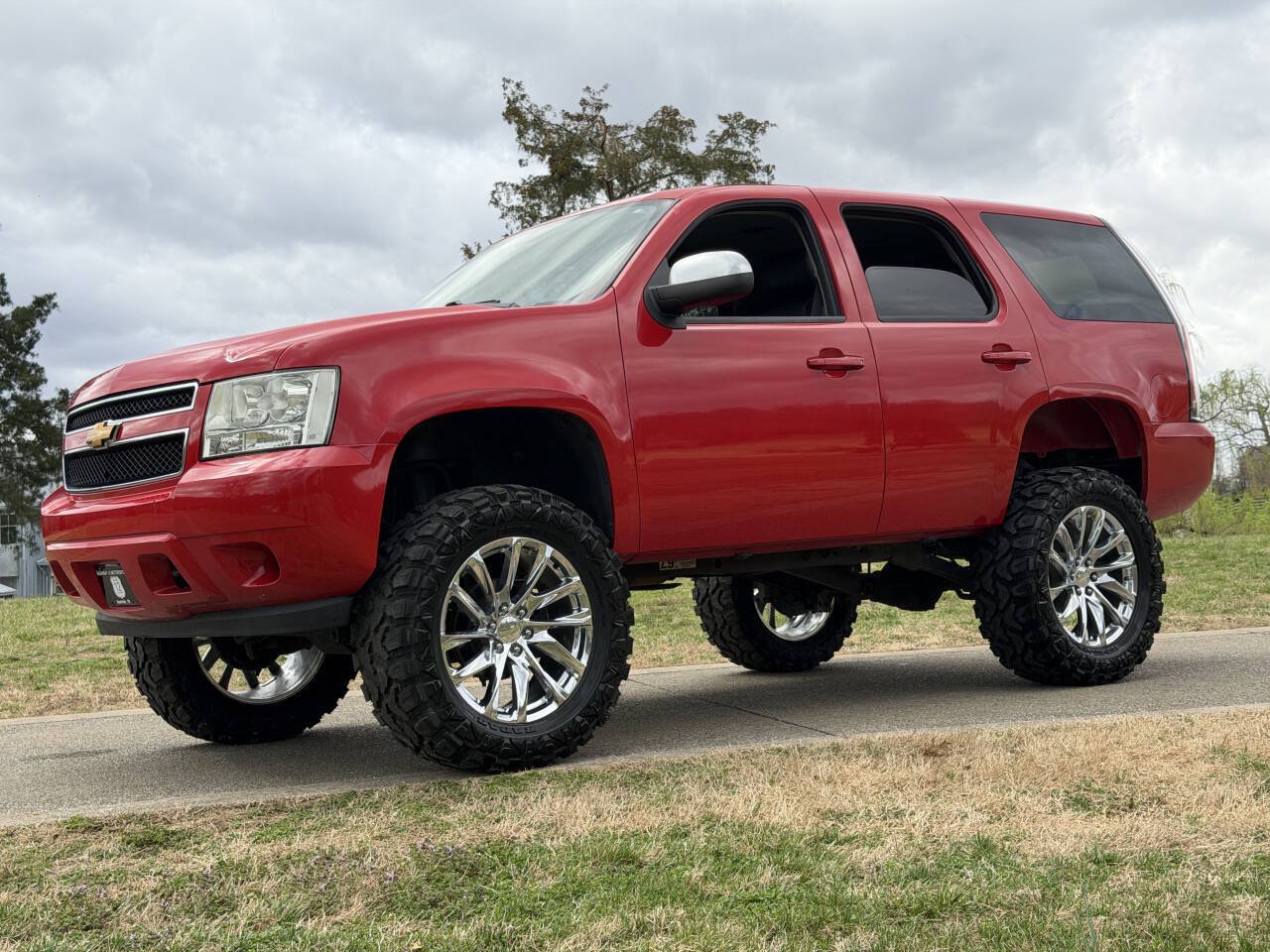 Used 2014 Chevrolet Tahoe 4WD w/ Skid Plate Package image 18