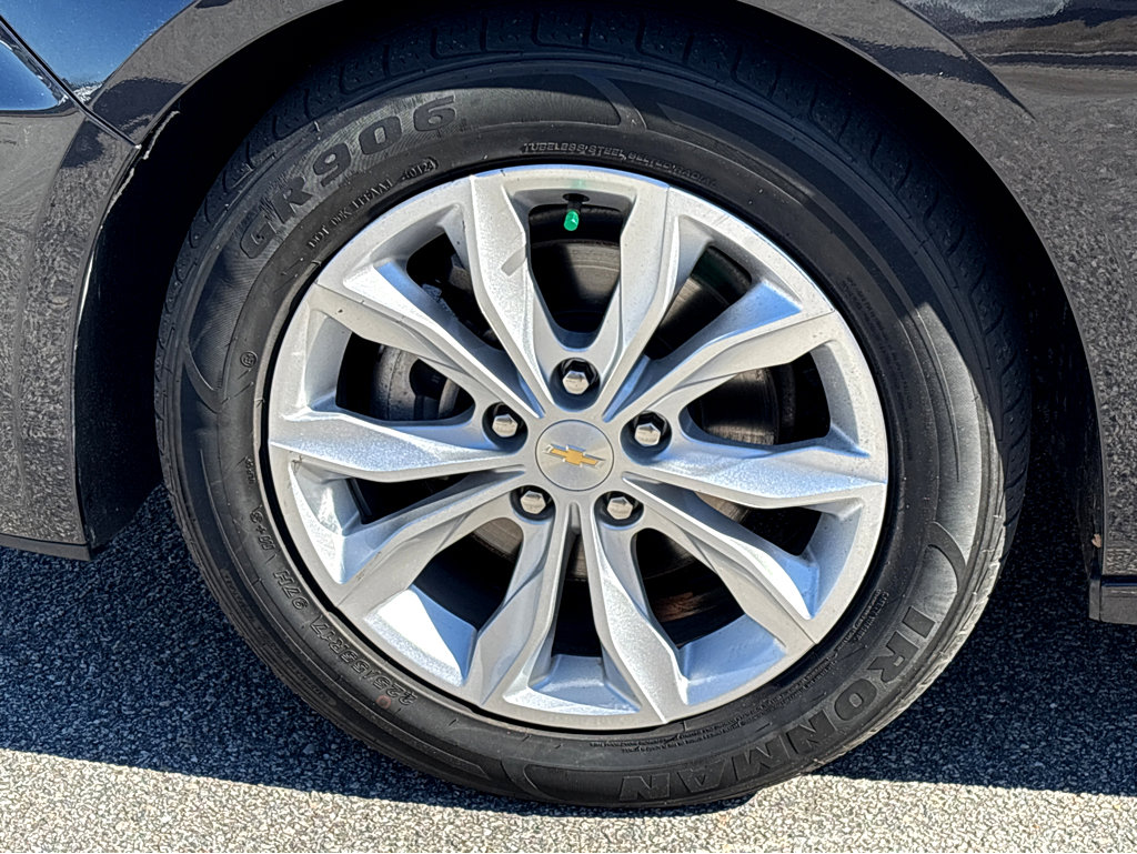 Used 2023 Chevrolet Malibu LT image 21