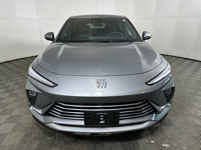 Used 2024 Buick Envista Preferred w/ Advanced Safety Package image 8