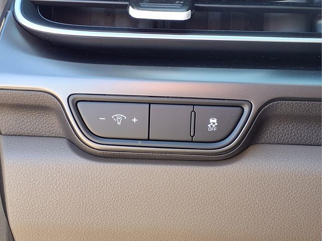 New 2026 Kia Carnival FWD image 13