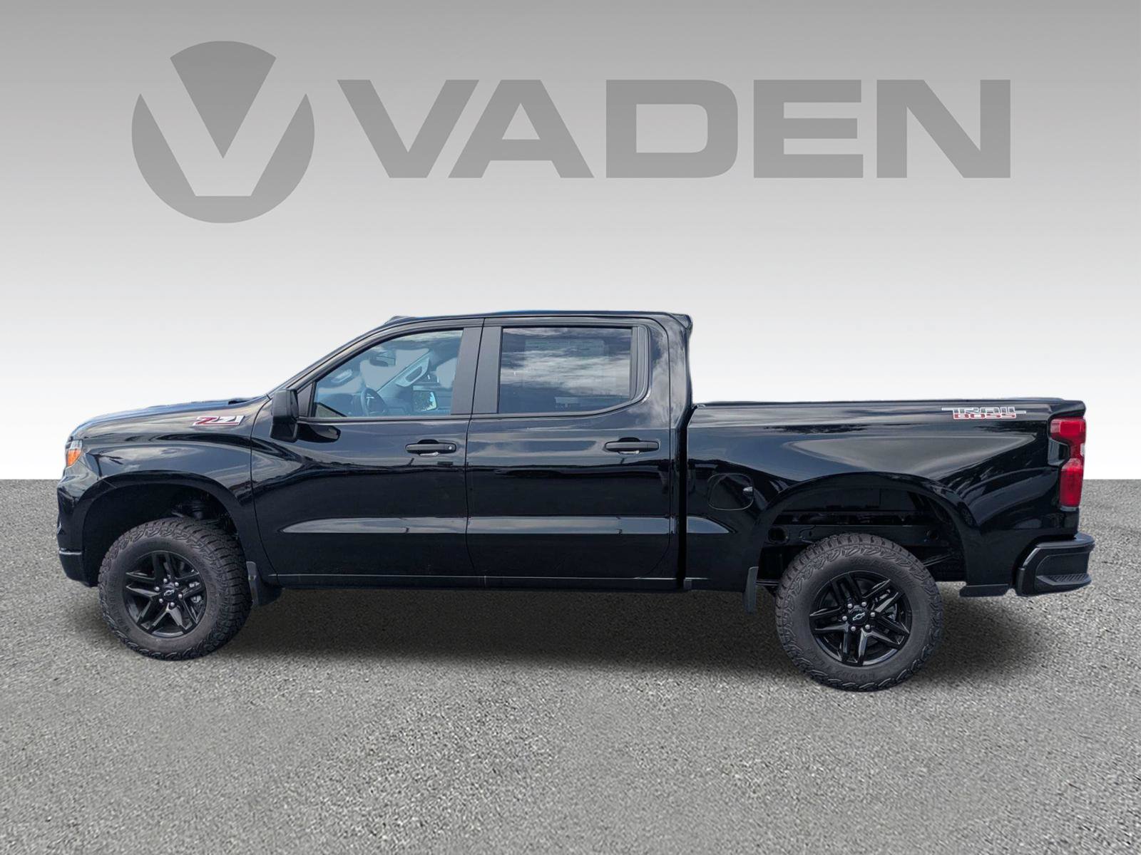 New 2026 Chevrolet Silverado 1500 Custom Trail Boss AWD/4WD image 27