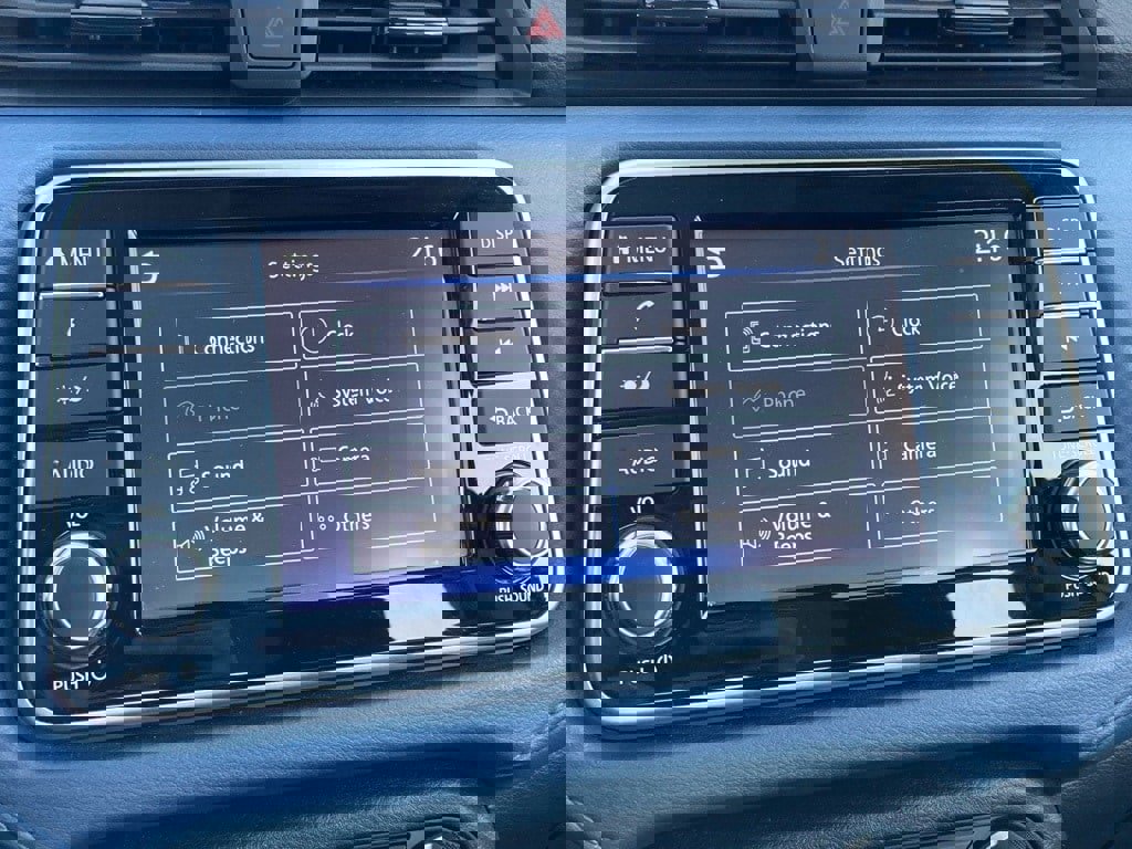 Used 2025 Nissan Versa SV image 20