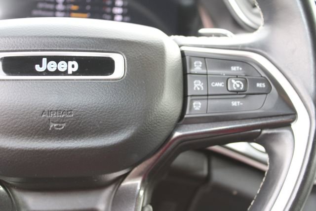 Used 2021 Jeep Grand Cherokee L Laredo image 8