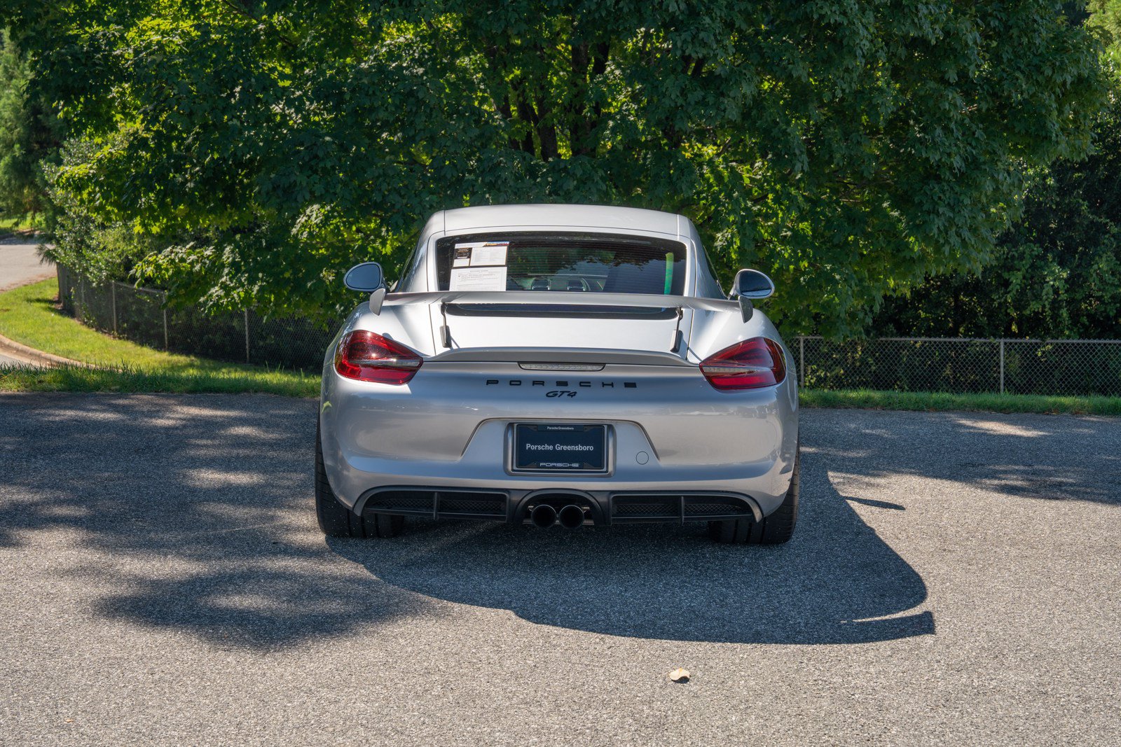 Certified 2016 Porsche Cayman GT4 RWD image 6