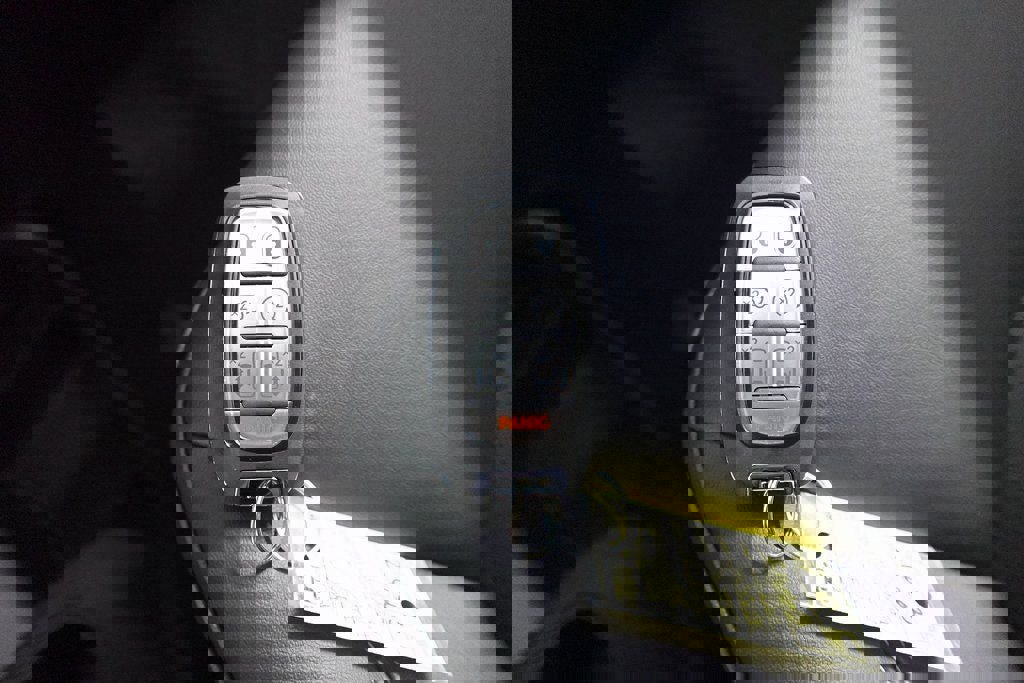 New 2026 Chrysler Pacifica Select w/ S Appearance Package image 32