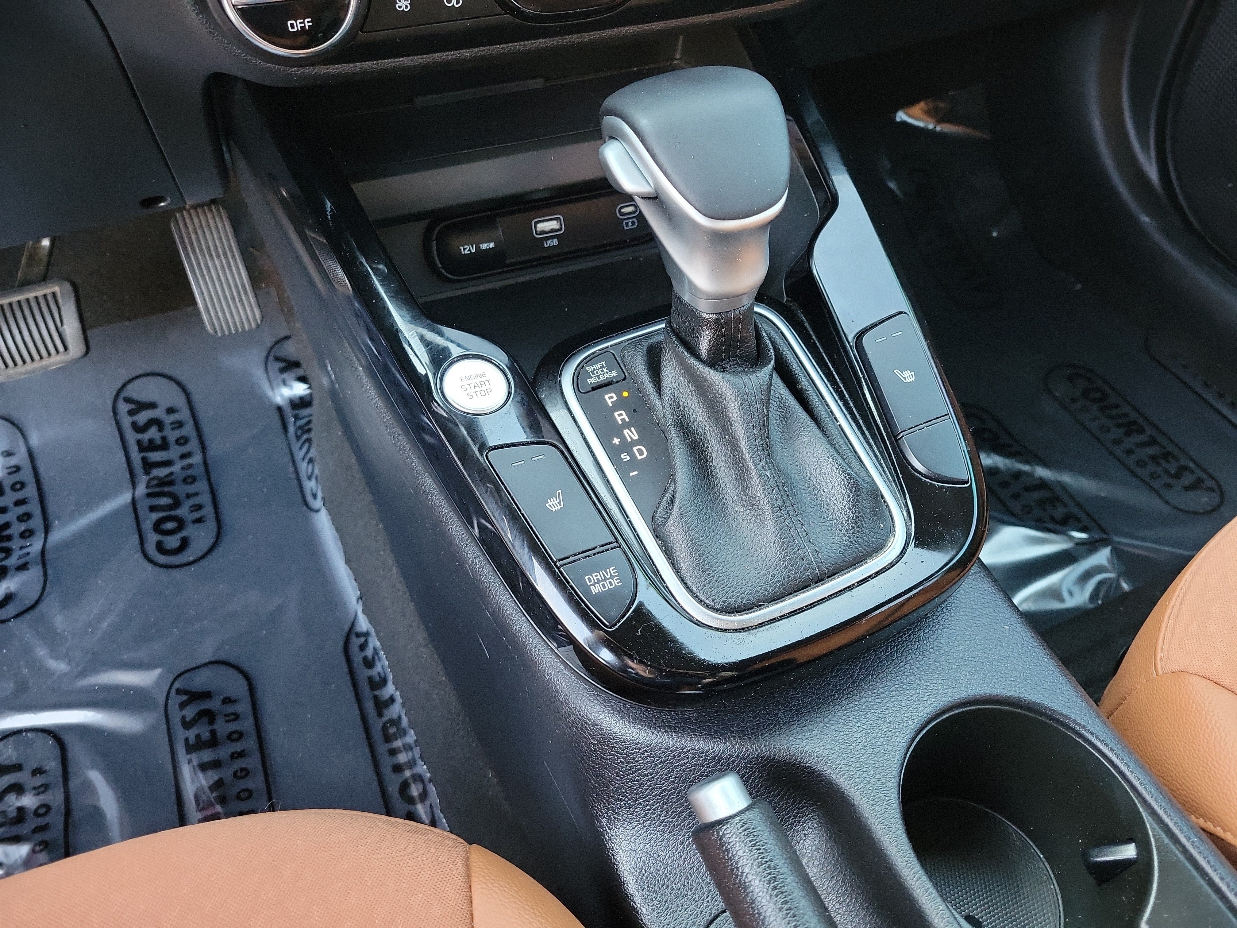 Used 2024 Kia Soul EX w/ Option Group 015 FWD image 22