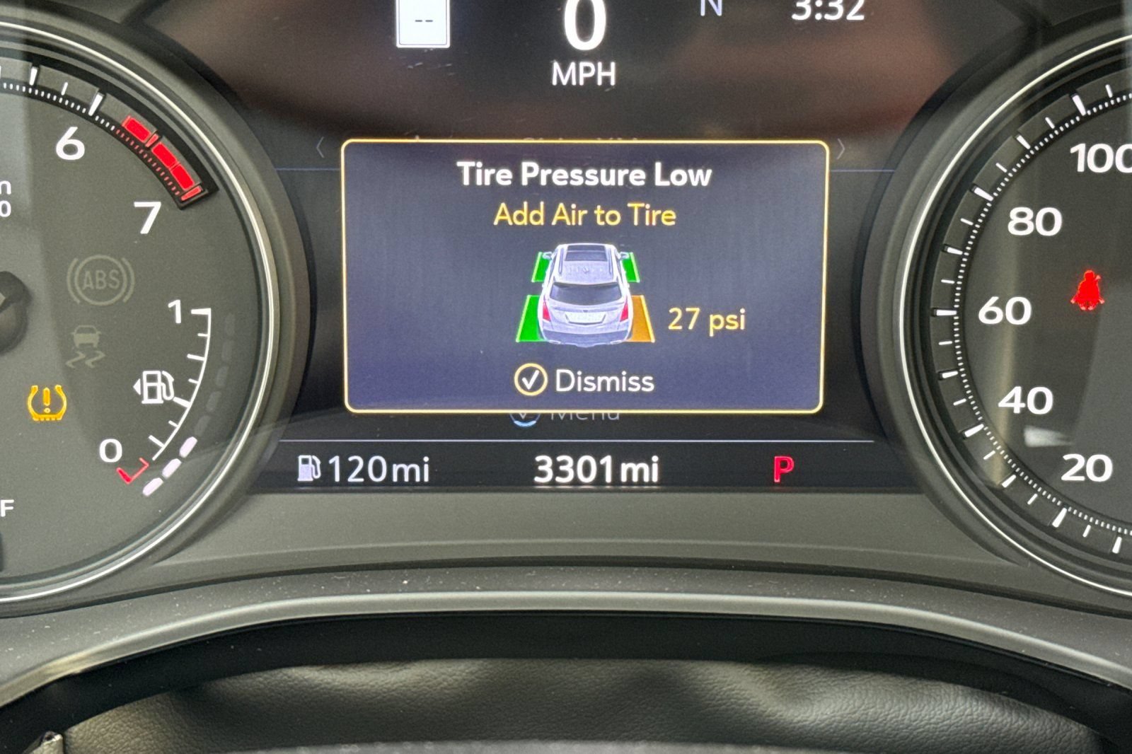 Used 2025 Cadillac XT5 Premium Luxury w/ LPO, Red Accent Package FWD image 36