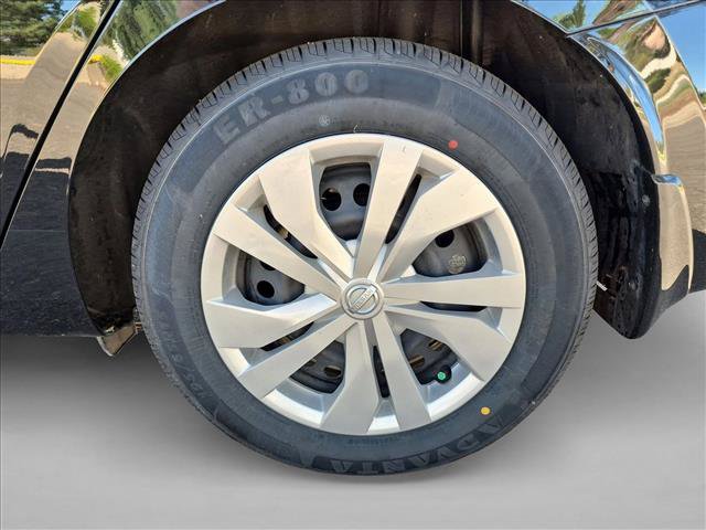 Used 2017 Nissan Versa SV FWD image 22