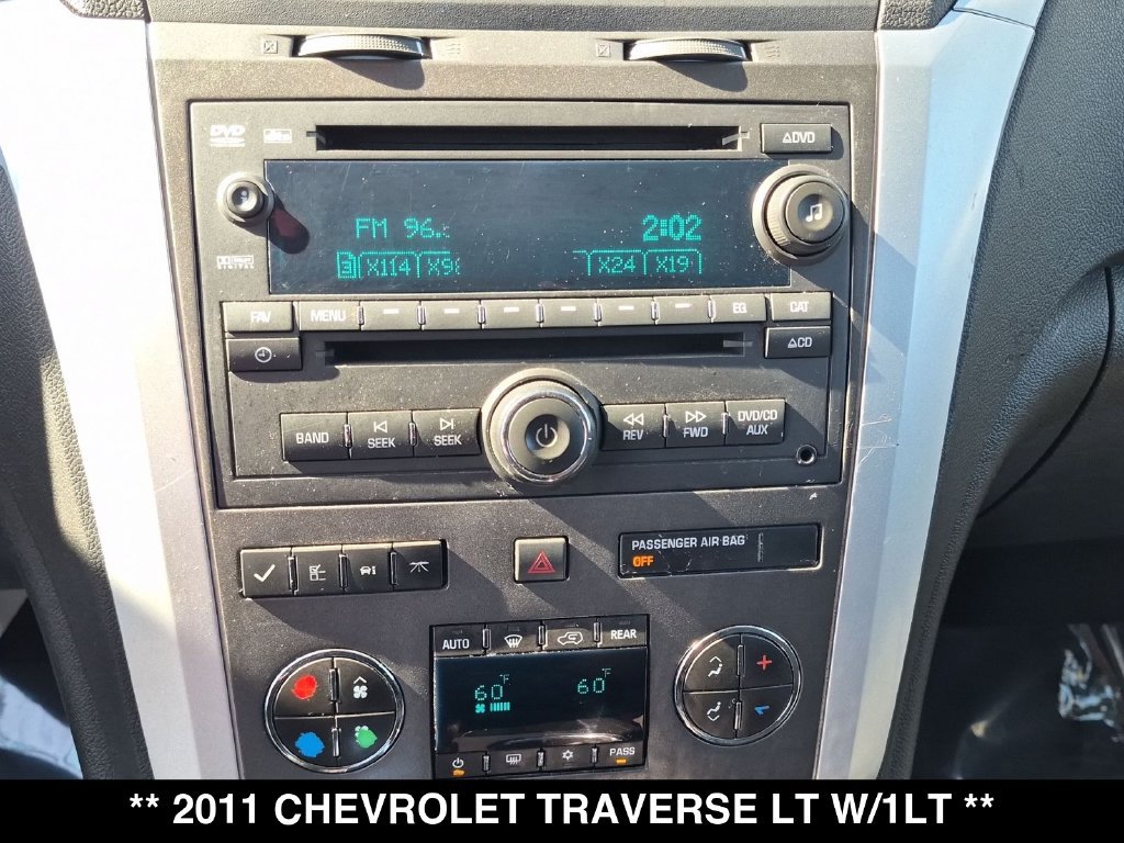 Used 2011 Chevrolet Traverse LT AWD/4WD image 24