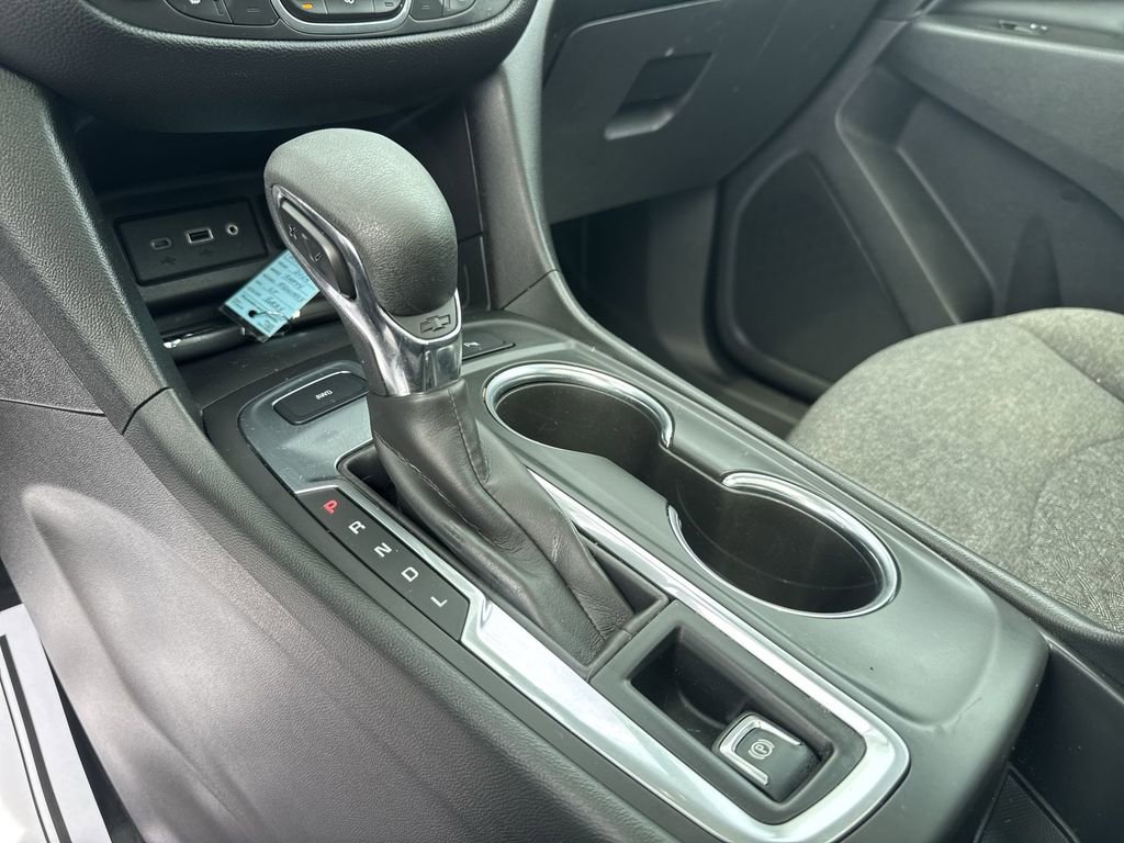 Used 2024 Chevrolet Equinox LT AWD/4WD image 20