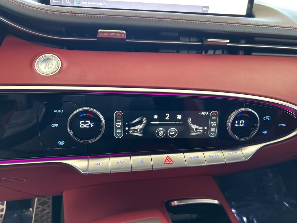 Used 2025 Genesis GV70 2.5T w/ Sport Prestige Package image 45