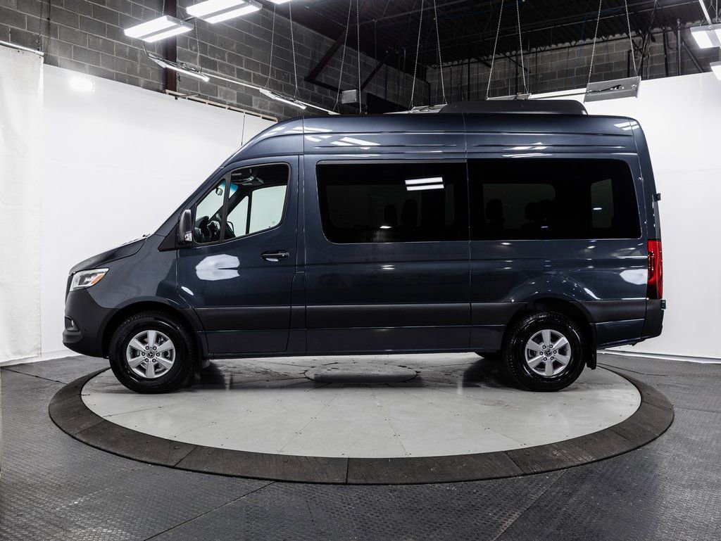 Used 2025 Mercedes-Benz Sprinter 2500 image 4