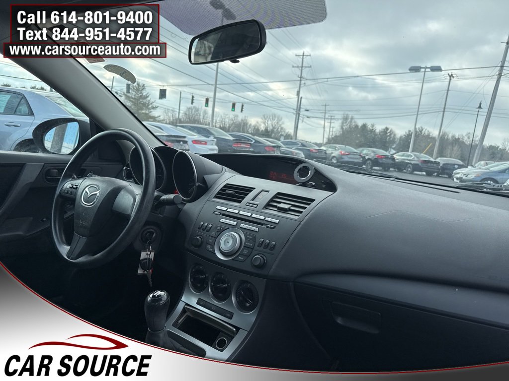 Used 2011 MAZDA MAZDA3 i Sport image 23